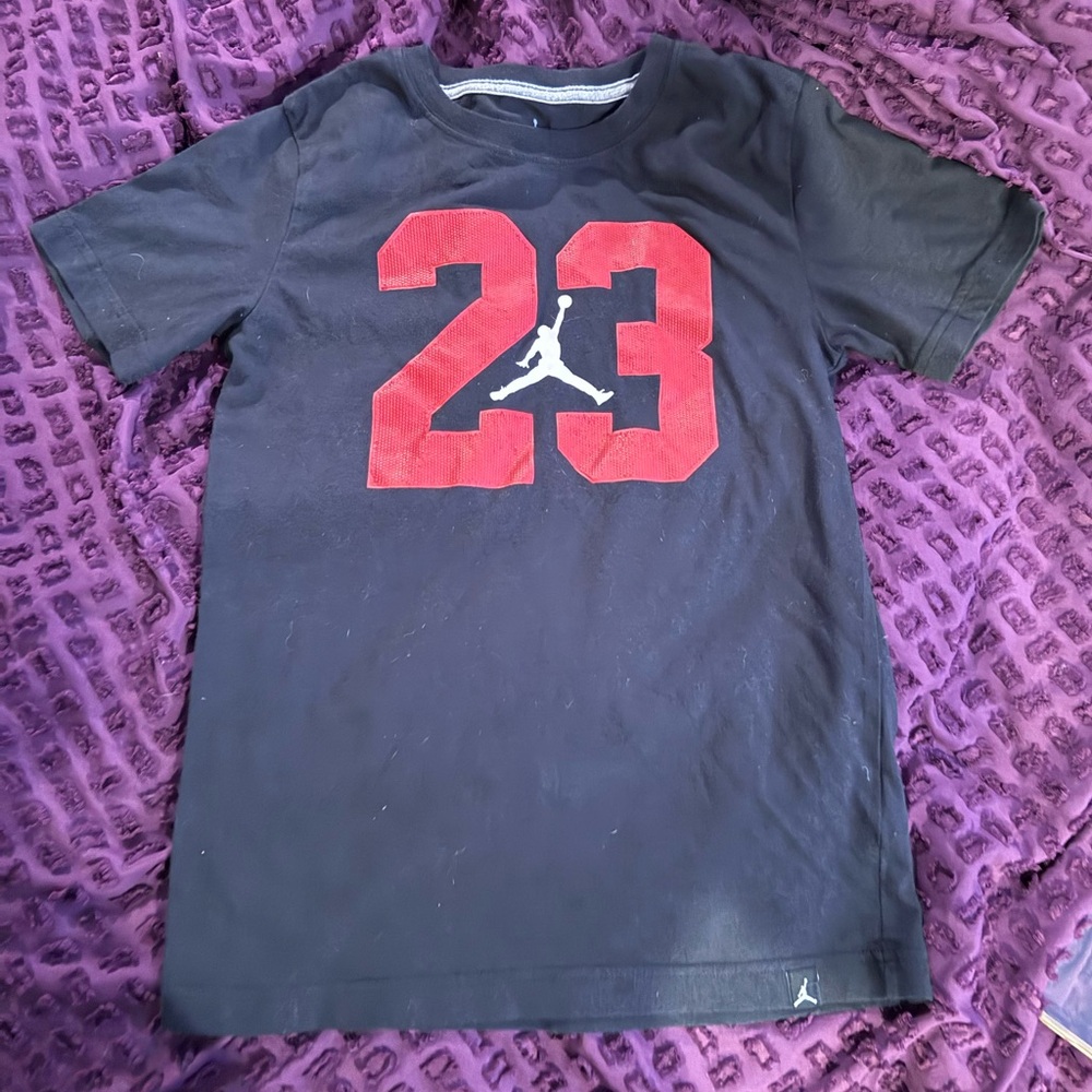 Jordan kids shirt, like new